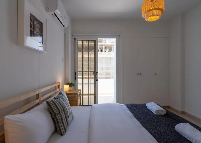 Blossom 1-Bedroom Apartment In Larnaca